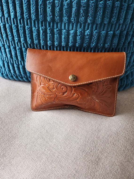 Patricia nash hand tooled italian leather clutch