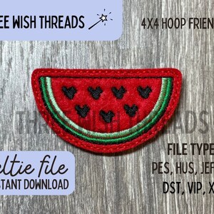 Op de afbeelding: Een rode en groene vilt watermeloen applique met zwarte Mickey Mouse oren. De applique is 10x10 cm en geschikt voor borduurringen. De afbeelding bevat de tekst "feltie file INSTANT DOWNLOAD" en "FILE TYPES: PES, HUS, JEF, EXP DST, VIP, XXX".