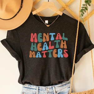 T-shirt Questions de santé mentale, T-shirt thérapeute, T-shirt santé mentale, T-shirt anxiété, T-shirt sensibilisation, T-shirt psychologue, T-shirt éducateur spécialisé