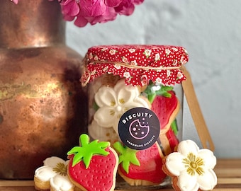 Strawberry & Flower Biscuits in a Jar - Strawberry Flavour - Happy Birthday Biscuits - Thank you - Thinking of You Biscuits - Vegan Option