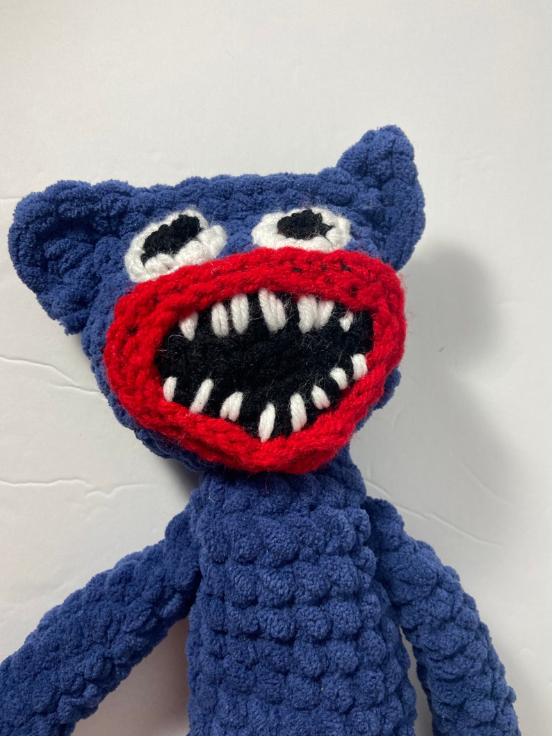 Huggy wuggy crocheted,blue huggy wuggy, stuffed huggy wuggy,safe toy, plushie huggy wuggy, plushie monster,creepy critter, scary toy, image 7