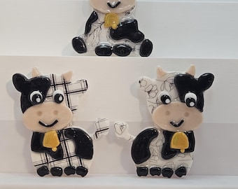 Moo-tastic Cow Magnets!  Handmade Adorable Farmhouse Decor for your Fridge!  Udderly Cute!