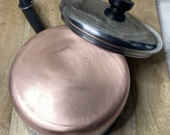 Revere Ware 2 Qt. Sauce Pan With Lid Copper Bottom Stainless Steel