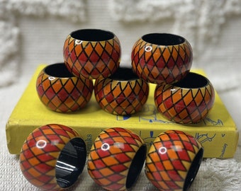 Vintage Napkin Rings Set of 8 Harlequin Diamond Pattern in Oranges Reds Black