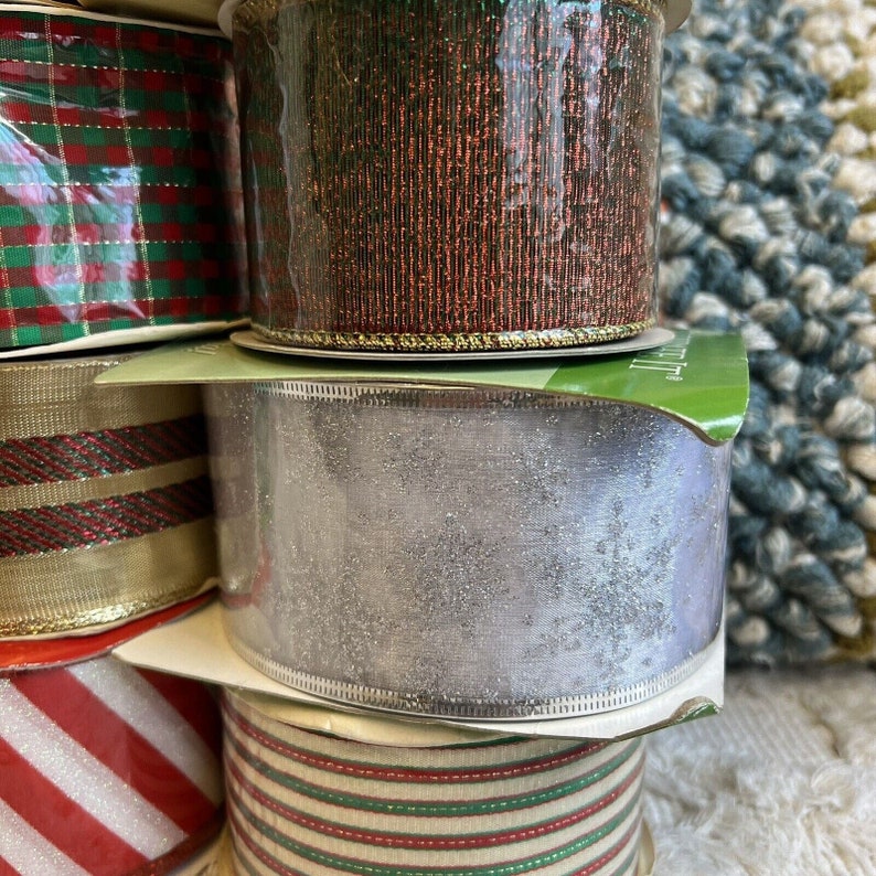 Vintage Lot of 11 Rolls Ribbon 139 Yards Christmas Red Green Silver Metallic image 4