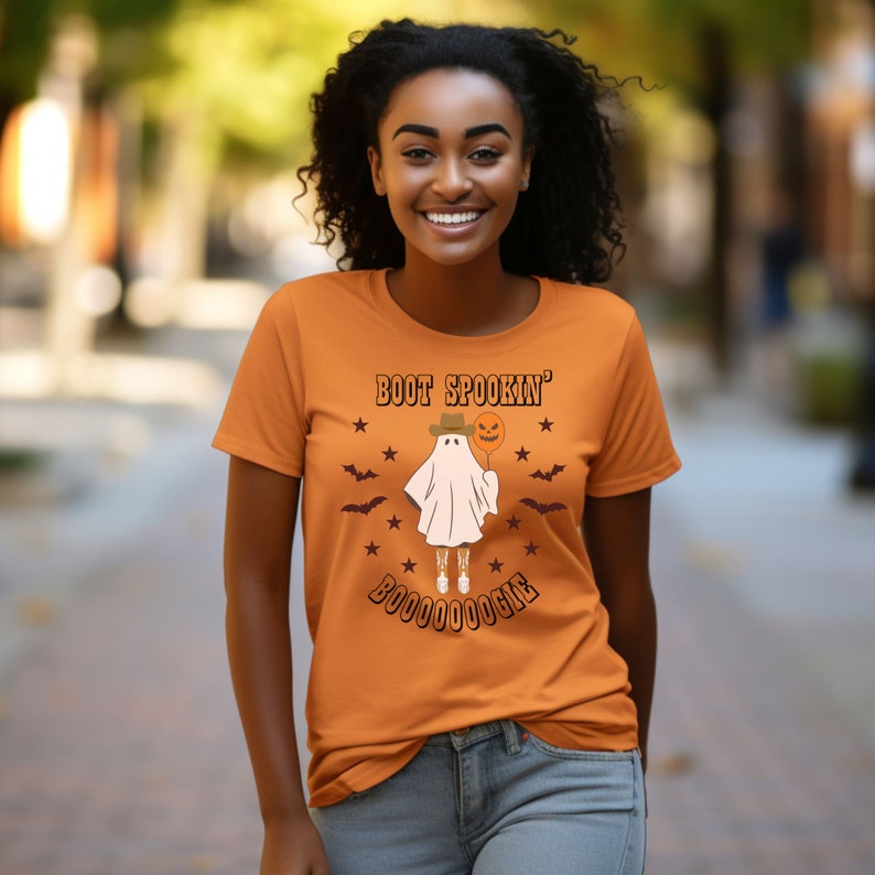 Camiseta Boot Spookin Booooooogie, camiseta de Halloween, Cowboy Halloween, camiseta da temporada assustadora, blusa fantasma fofa, camiseta Western Ghost, Cowboy Ghost imagem 4