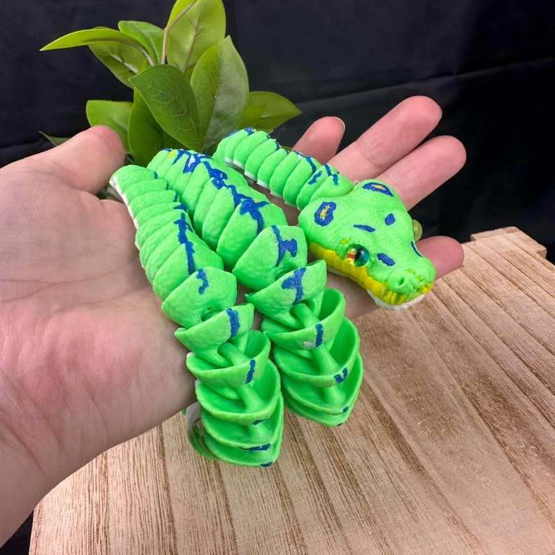 Articulating Green Tree Python - 3D Printed Realistic Snake Fidget Toy ...