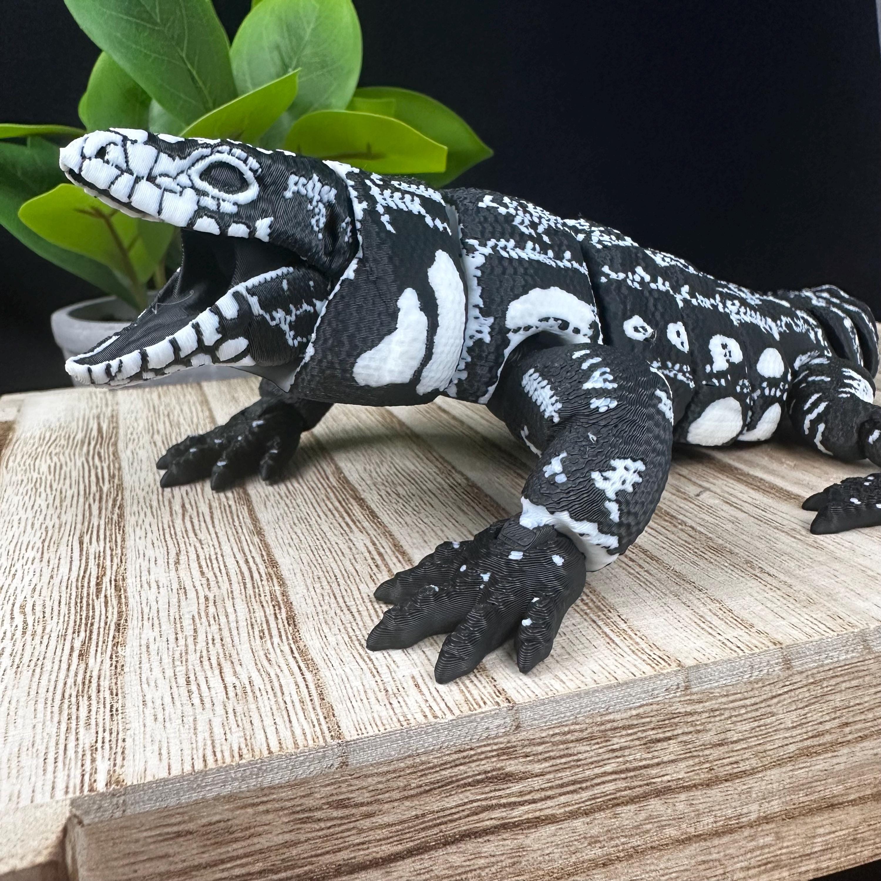 3D Printed Articulating Tegu Lizard - Realistic Reptile Decor
