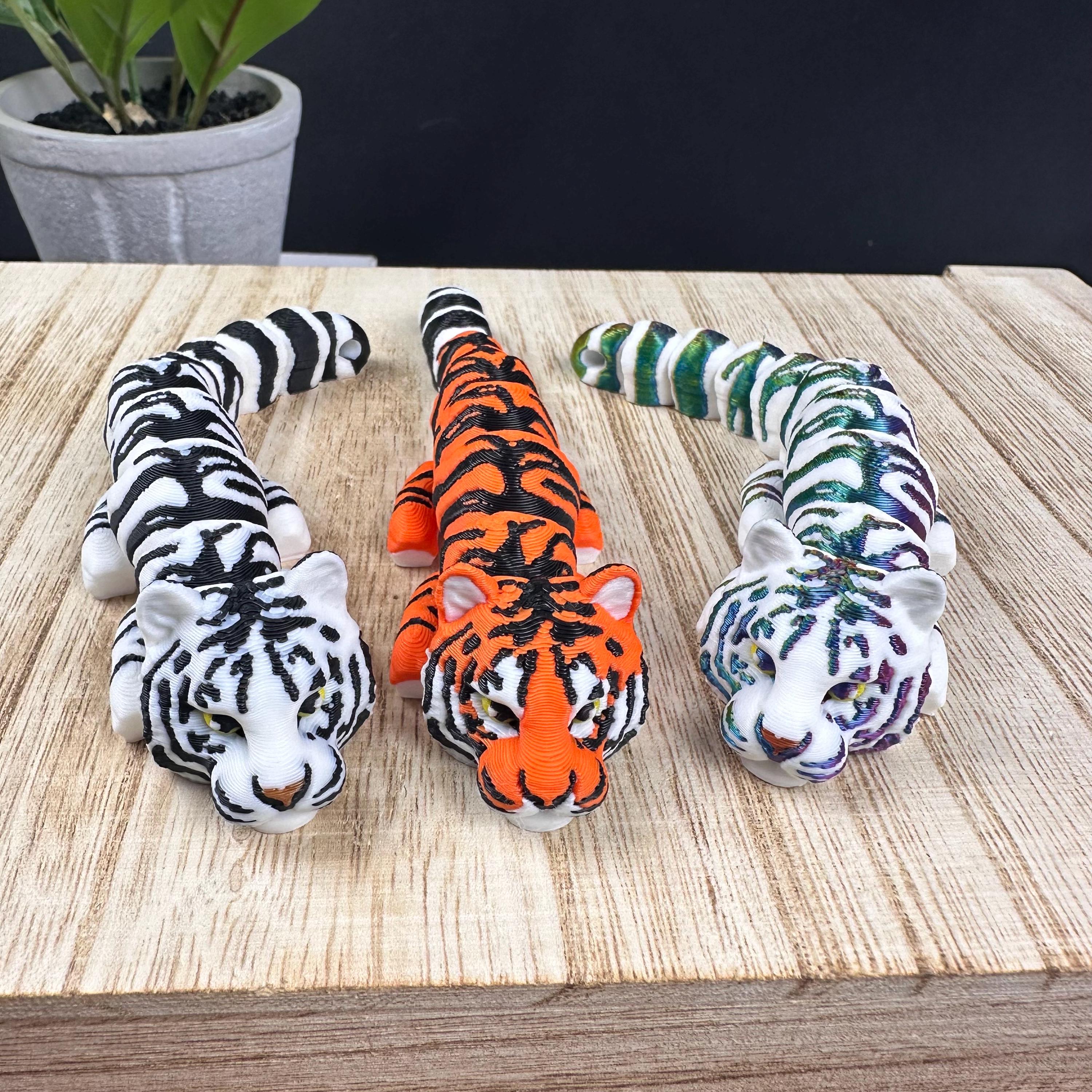 3D Printed Articulating Tigers - Custom Colors and Sizes