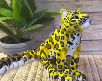 『 Yellow Leopard fam 』by Zuberi 60*60cm Yellow Leopard fam 』by Zuberi 60*60cm Italian Glazed