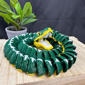 Boa esmeralda articulada impresa en 3D: juguete antiestrés realista de serpiente de 91 cm (36") - Juguete impreso en 3D