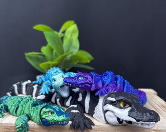 3D Printed Articulating Alligator - Realistic Flexi Toy with Opening Jaw - Choose Your Color