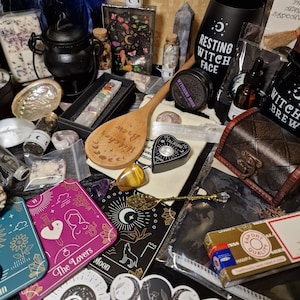 Witches Mystery Box | Mystery Witchy Box | Witchcraft Mystery Box | Witchy Themed Mystery Box |  Gift | Witchcraft Supplie