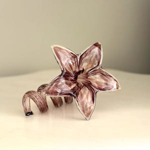 Murano Style Handblown Glass Lily – Amethyst Purple with Gold Swirls | Art Glass Flower Figurine