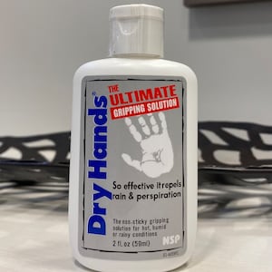 Nelson Sports Dry Hands Products 2 fl. oz 59ml . Dry Hands Grip solution image 1