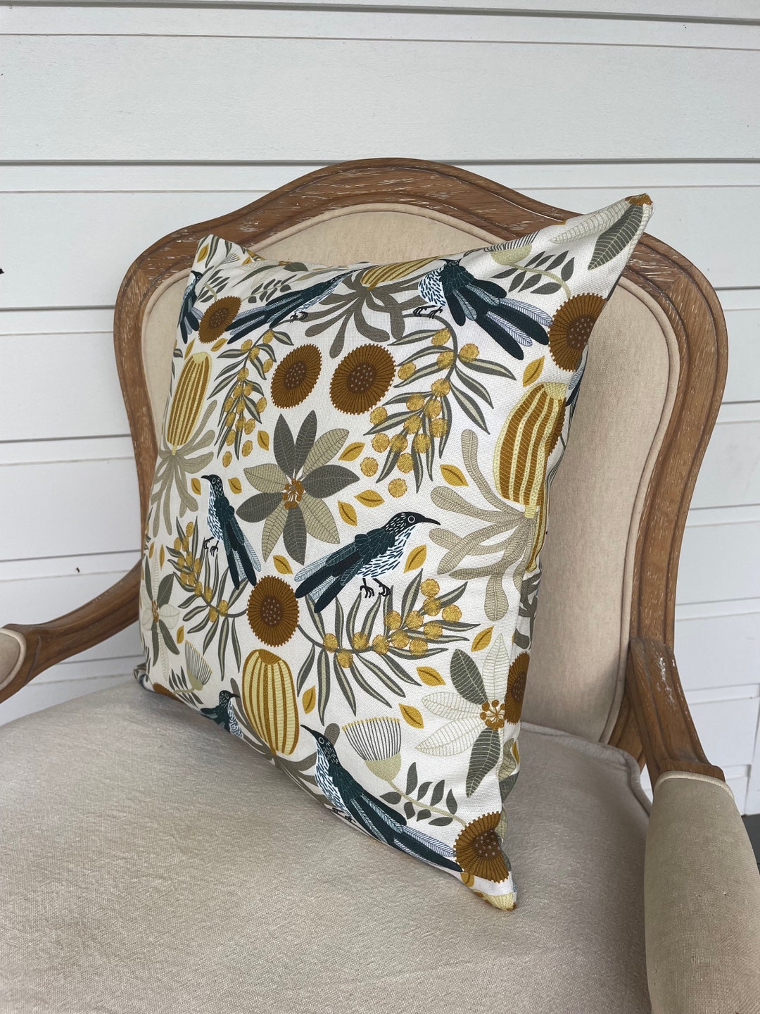 Australian Native Bird Cushion Cover / Australiana Cushion Cover