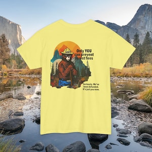 Smokey The Bear Tee : Lustiges Waldbrandpräferenz-Wandershirt