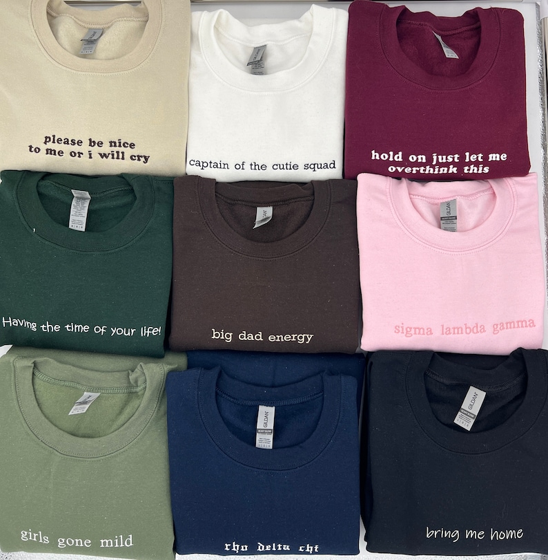 Individuell bestickte Sweatshirts Personalisiertes Text-Sweatshirt Übergroßes Vintage-Sweatshirt Personalisiert Hochzeiten Passende Freunde Bild 2