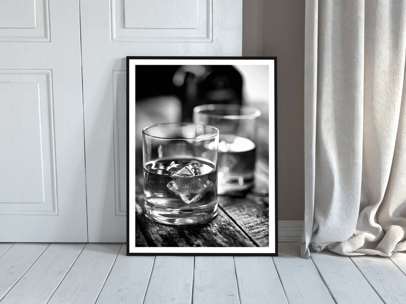 Ice in Whisky Poster, Black and White, Bar Cart Print, Alcohol Wall Art, English Pub Decor, Digital Download, Printable Vintage Bar Wall Art