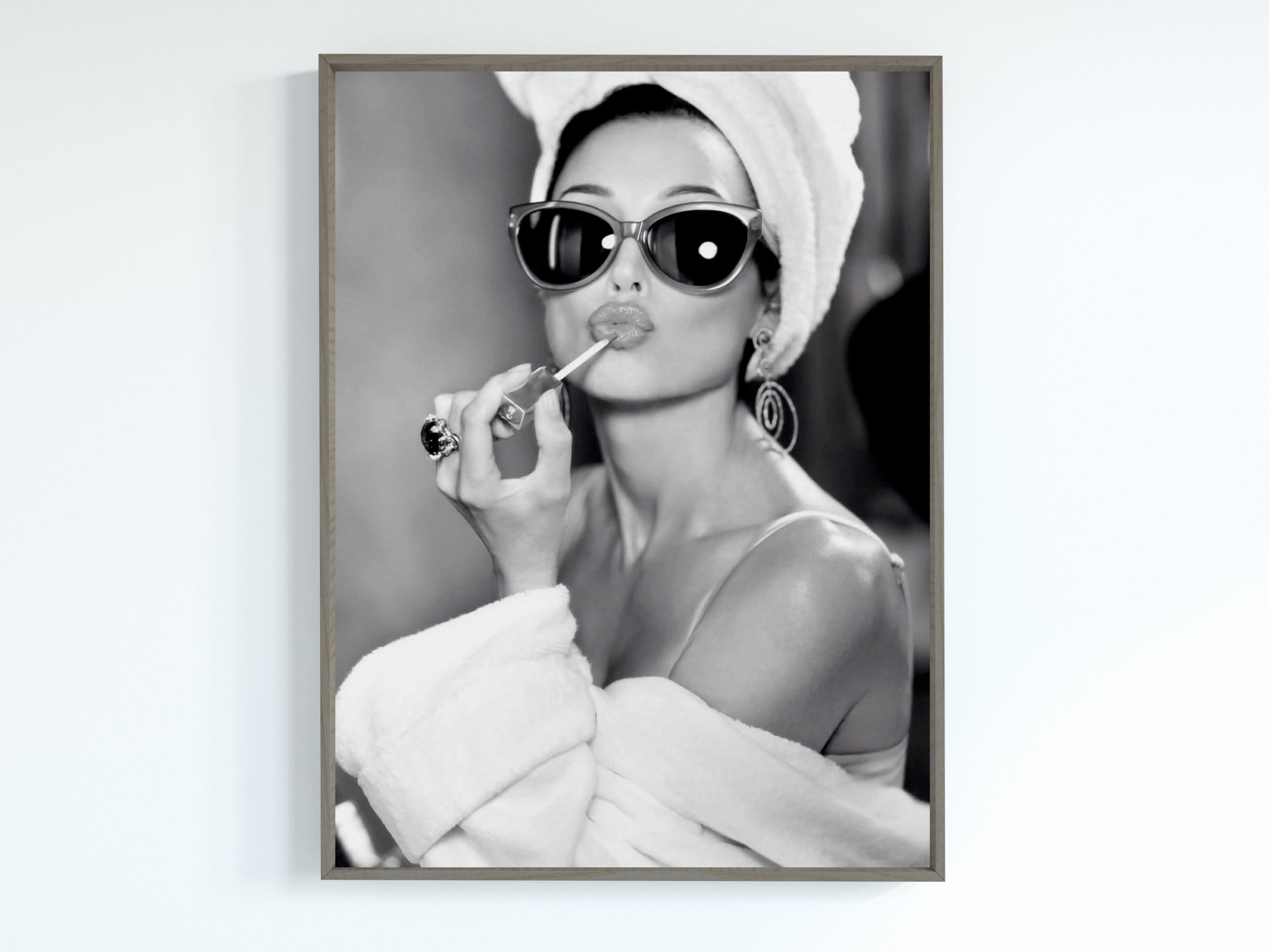 Audrey Hepburn Lipstick Print, Bianco e Nero, Foto Vintage, Audrey Hepburn Poster, Old Hollywood 