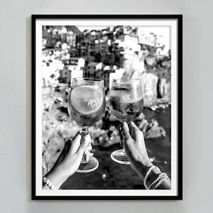Impresión de Aperol Spritz Cheers, arte de pared para carrito de bar, blanco y negro, póster de cócteles, decoración de pared de bar vintage, arte de pared de cocina, descarga digital