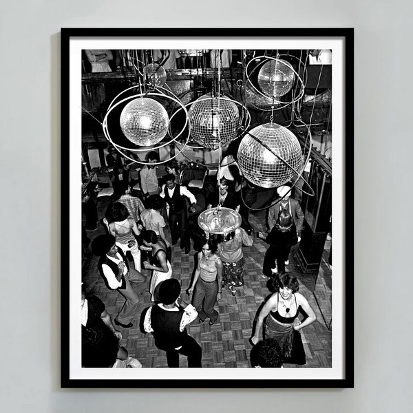 Disco Party Print, Black and White, Vintage Poster, Retro Wall Art, Disco Ball Decor, Boho Chic Wall Art, Mirror Ball, 80s, Digital Download