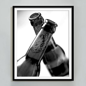 ビールポスター、乾杯プリント、白黒、アルコールウォールアート、バーカートプリント、キッチンポスター、ビンテージバー装飾、印刷可能、デジタルダウンロード