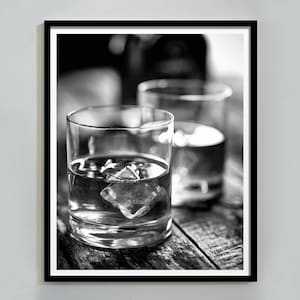 Ice in Whisky Poster, Black and White, Bar Cart Print, Alcohol Wall Art, English Pub Decor, Digital Download, Printable Vintage Bar Wall Art