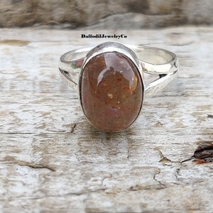 Natural Sunstone Ring* 925 Sterling Silver Ring* Beautiful Band Ring* Handmade Ring*Lovely Ring*Stylish Ring*Wedding Gift Ring*Women Ring*