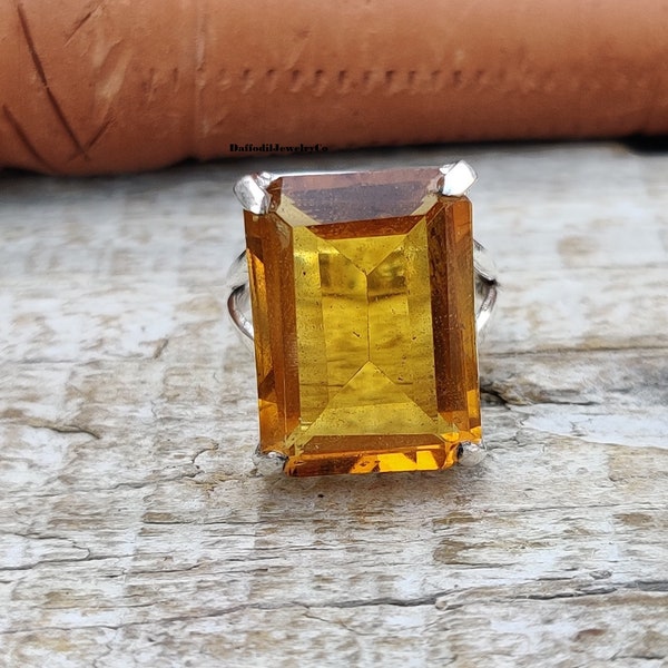 Handmade Citrine Ring: 925 Sterling Silver, Rectangle Gemstone