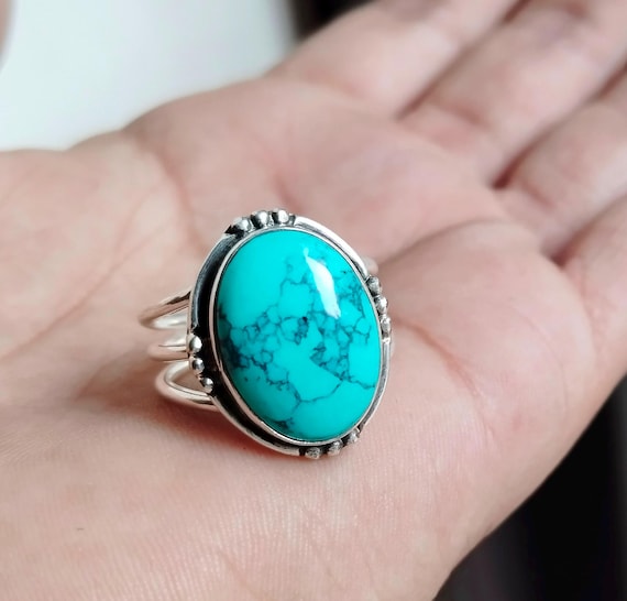 Handmade Oval Turquoise Ring: 925 Sterling Silver Band