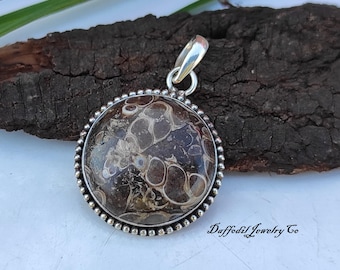 Handmade Turritella Agate Pendant: 925 Sterling Silver Gemstone
