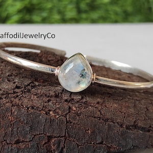 Handmade Moonstone Sterling Silver Bangle: Gemstone Jewelry