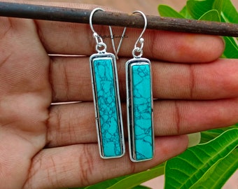Orecchini in argento con pietra preziosa di malachite Orecchini in argento con pietra preziosa di malachite