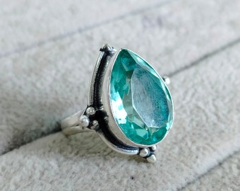 Aquamarine Gemstone Ring: 925 Sterling Silver Band Ring