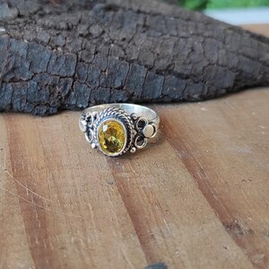 Handmade Citrine Ring: 925 Sterling Silver Gemstone