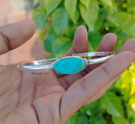 Mohave Turquoise Sterling Silver Bangle: Handmade 925 Jewelry