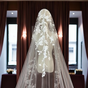 Lace Wedding Veil, Long Lace Veil, Bridal White Chapel, Ivory Chapel, Ivory White Tulle, Long Cathedral, Bridal Cathedral, Wedding Headpiece
