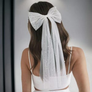 パールベール、パールウェディングベール、カテドラル丈、ブライダルヘアアクセサリー、結婚式、ブライダルエレガンス、シングルティア