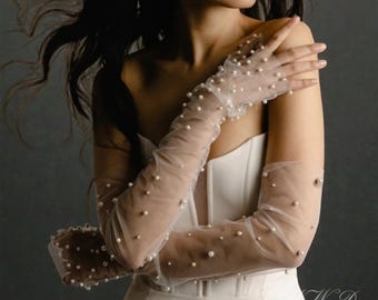 Wedding Gloves, Bridal Gloves, Pearl Sleeves, Bridal Sleeves, Wedding Fingerless, Elegant Bride Accessories, Bride Accessories, Ivory Lace