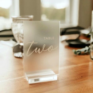 Números de mesa acrílicos, números de mesa para casamento, peça central de casamento elegante, peça central de acrílico, decoração de chá de panela