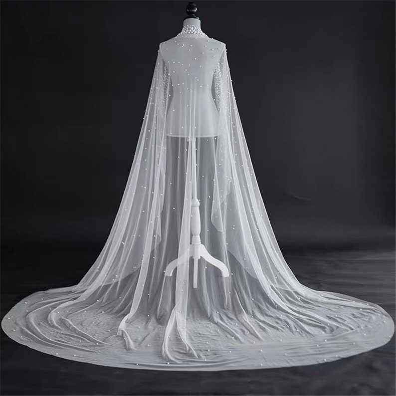 Pearl Bridal Veil With Comb – Short Wedding Veil In White Or Ivory – Perfect For Brides, Bachelorette, Cosplay & First Communion