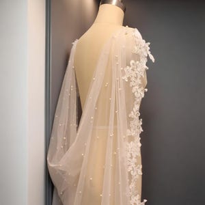 Floral Lace Wedding Veil, Long Lace Veil, Bridal White Chapel, Ivory Chapel, Long Cathedral, Bridal Cathedral, Wedding Headpiece, Ceremony