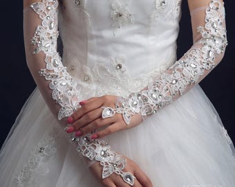 Lace Wedding Gloves for Bride, Long Fingerless Lace Bridal Gloves, Opera Length Bridal Gloves, Rhinestone Floral Gloves