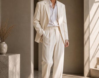 Zweiteiliger Herrenanzug in Elfenbein | Cremefarbener Hochzeitsanzug | Taillierter Blazer & weite Hose | Elegantes Anzugset | ETHRA Herrenmode