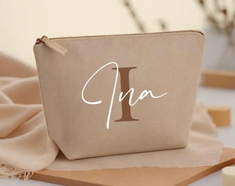 Felt cosmetic bag | Personalized makeup bag | Gift idea | Toiletry bag | Cosmetic bag with name | Felt bag with name