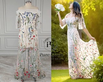 Off Shoulder Floral Embroidery A Line Wedding Gown Custom Made Short Sleeves Colourful Rustic See Through Fairy Tale Bridal Dress