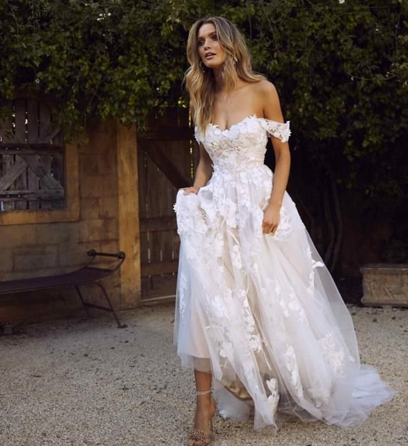 Lace Wedding Dress Off The Shoulder Appliques A-Lines Bride Floral Lace Wedding Gown, Boho Wedding Dress, Beach Wedding Elopement Gown image 3