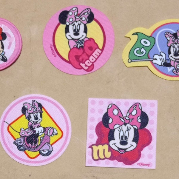 Ecusson Thermocollant patch ovale enfant Minnie Mouse mercerie couture loisir créatif