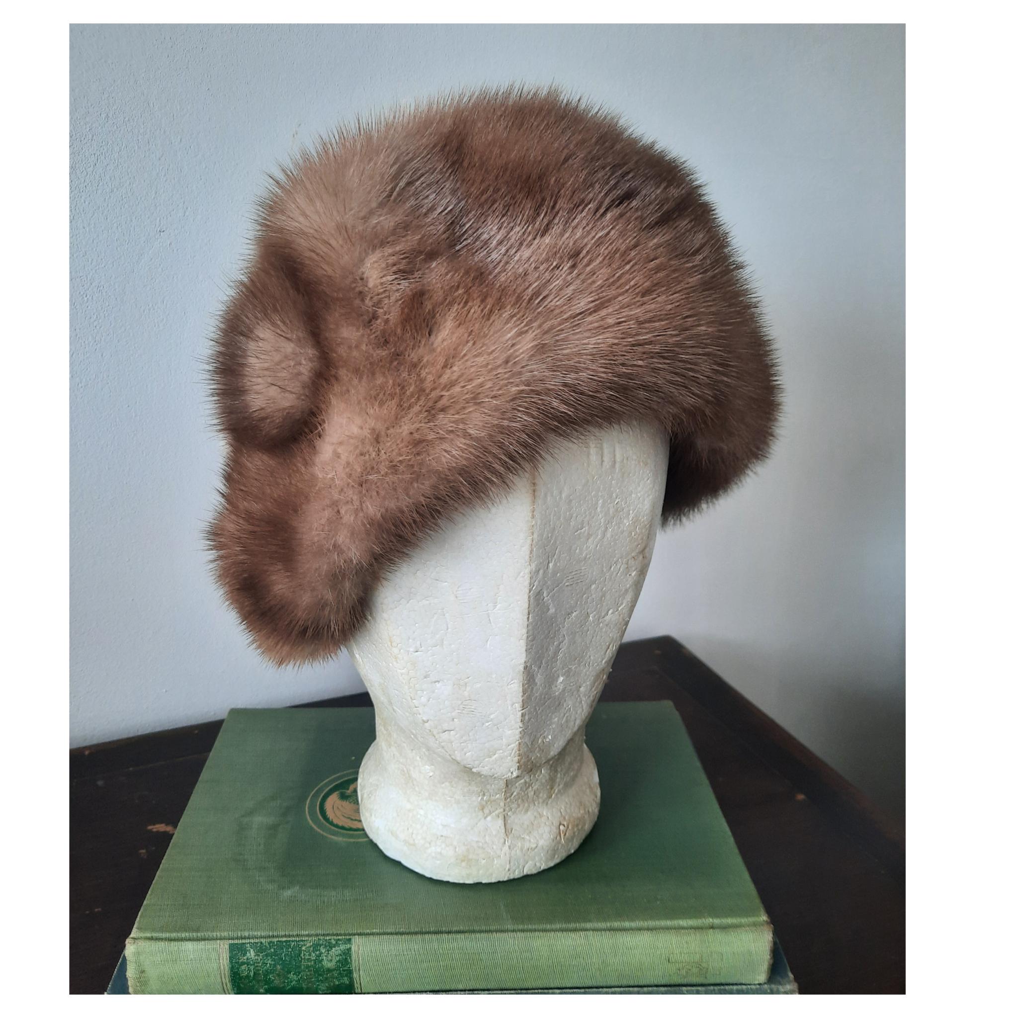 1950s Fur Hat - Etsy UK display picture 1